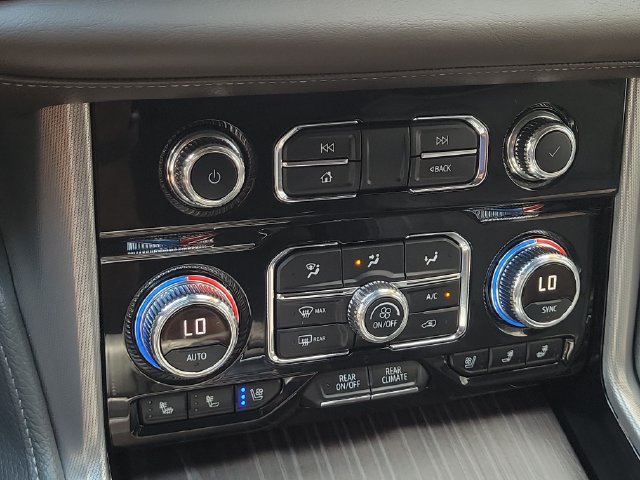 Used 2024 GMC Yukon XL Denali w/ Max Trailering Package AWD/4WD image 27