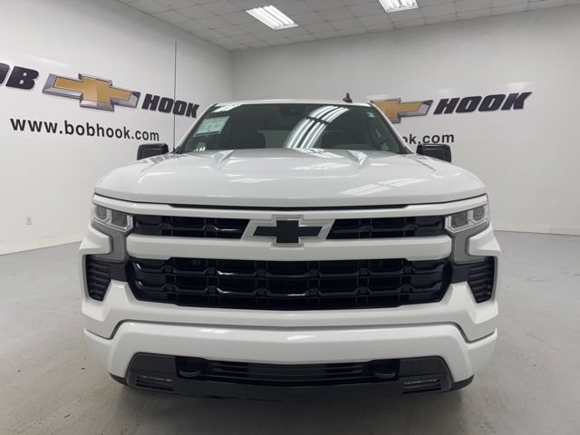Used 2022 Chevrolet Silverado 1500 RST AWD/4WD image 2