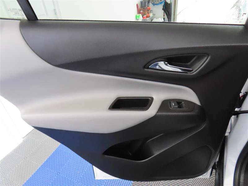 Used 2024 Chevrolet Equinox LT FWD image 30