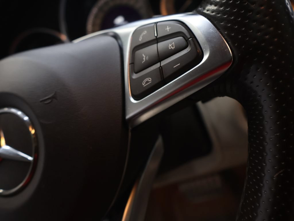 Used 2015 Mercedes-Benz CLS 550 4MATIC w/ Premium Package image 20