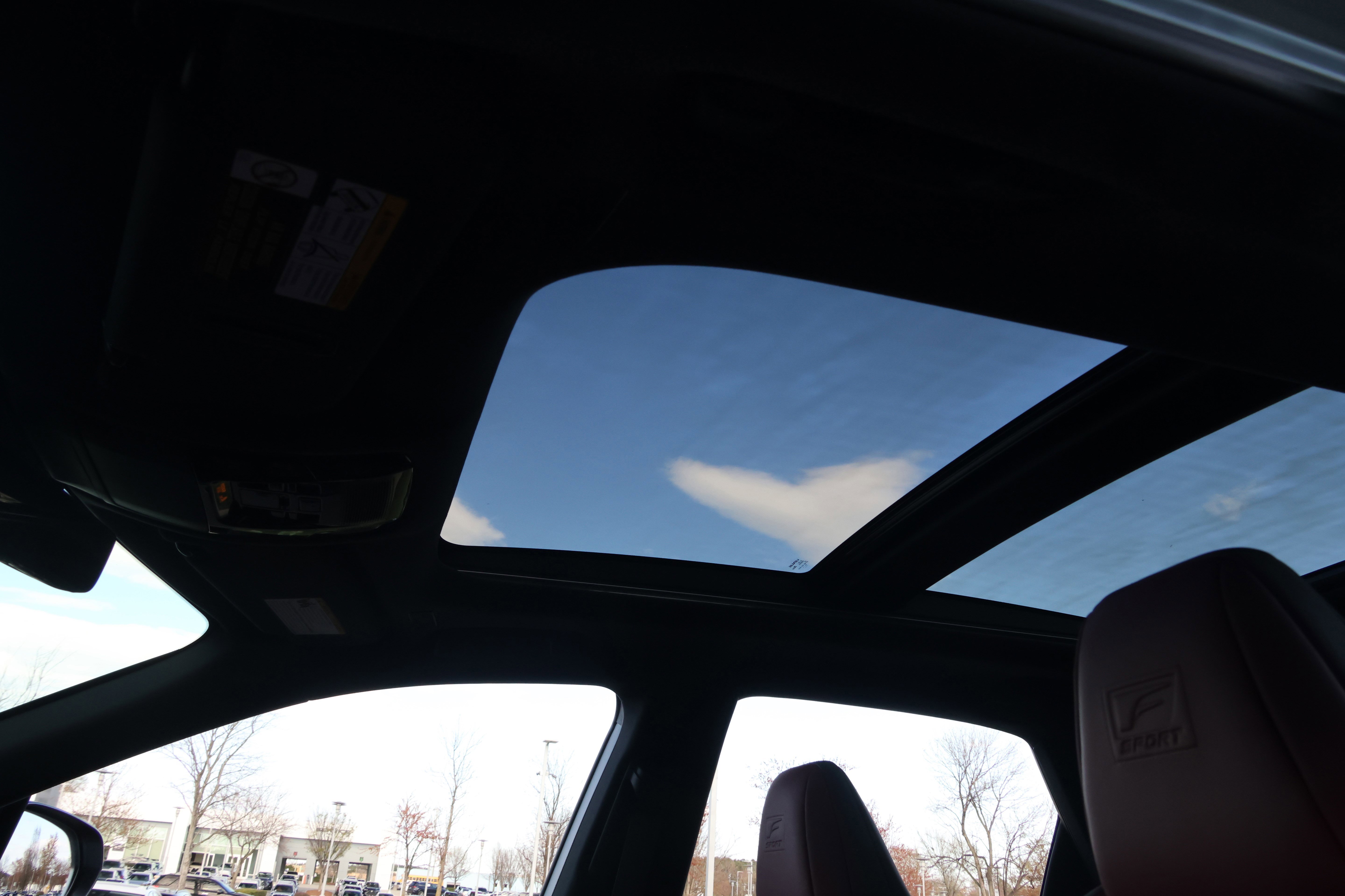 Certified 2023 Lexus RX 500h F Sport w/ Accessory Package (Z1) image 32