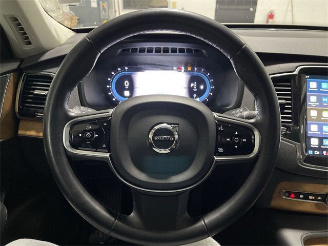 Used 2023 Volvo XC90 B5 Plus image 15