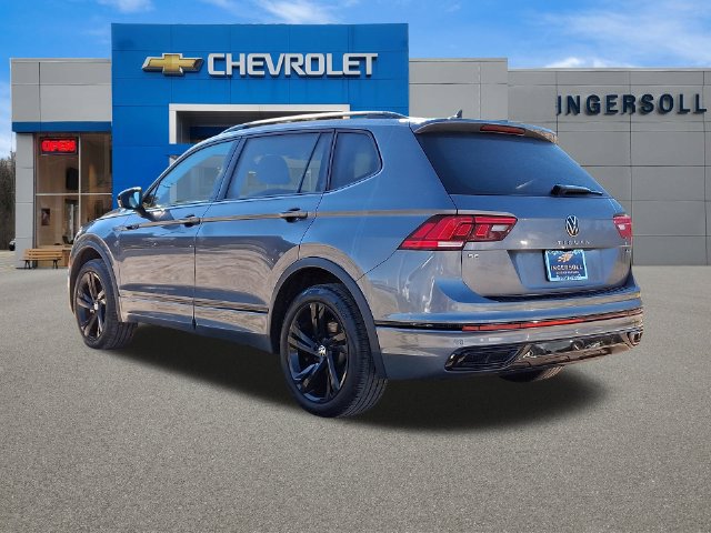 Used 2024 Volkswagen Tiguan SE R-Line AWD/4WD image 23