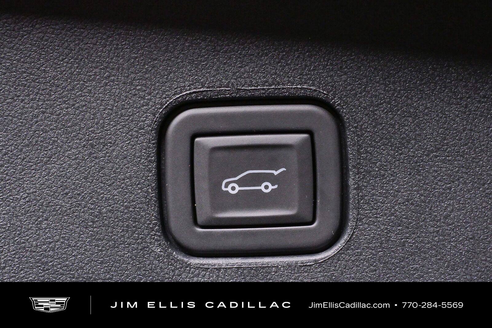 Used 2025 Cadillac Lyriq Luxury AWD/4WD image 28