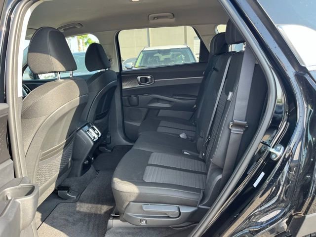 New 2026 Kia Sorento LX FWD image 18