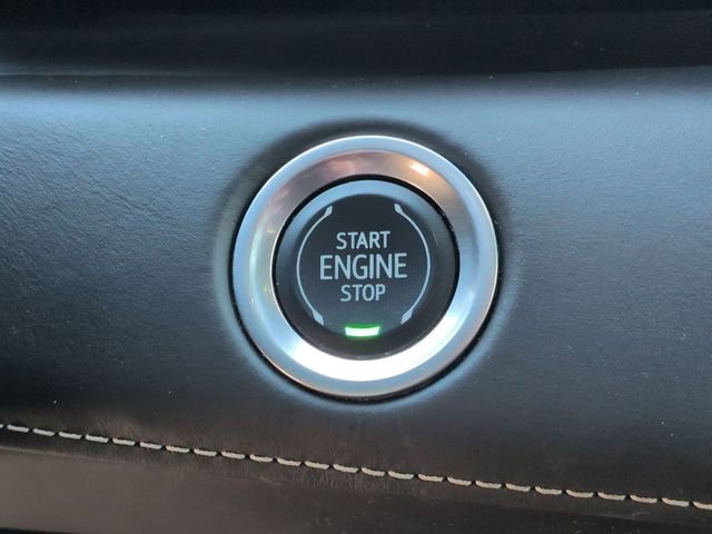 Used 2022 Cadillac Escalade ESV Sport Platinum image 15