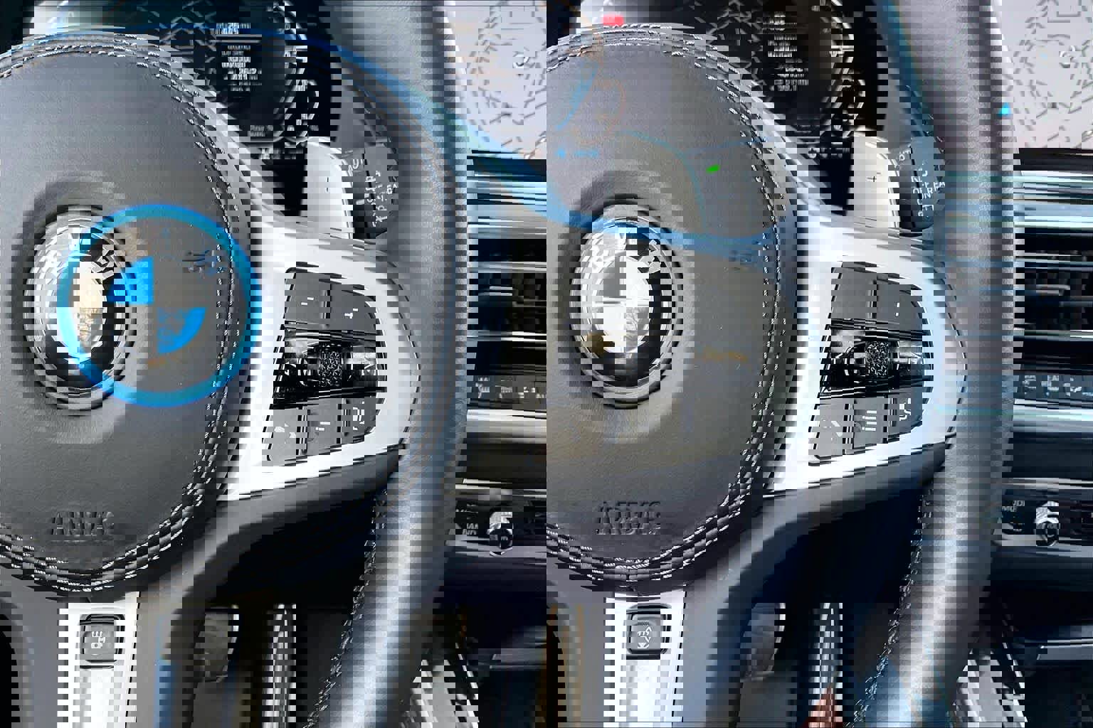 Certified 2023 BMW X5 xDrive45e w/ Executive Package image 27