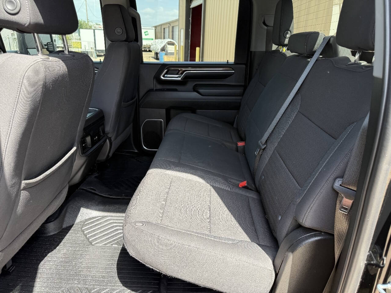 Used 2024 Chevrolet Silverado 2500 LT AWD/4WD image 18