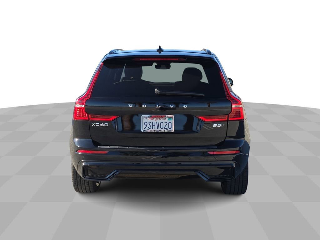 Used 2025 Volvo XC60 B5 Ultra w/ Protection Package Premier image 7
