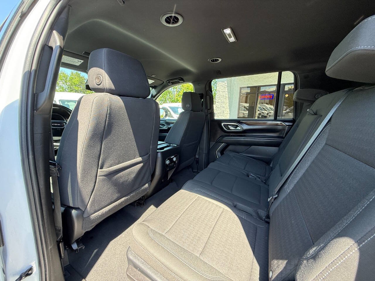 Used 2023 GMC Yukon XL SLE w/ Max Trailering Package AWD/4WD image 29