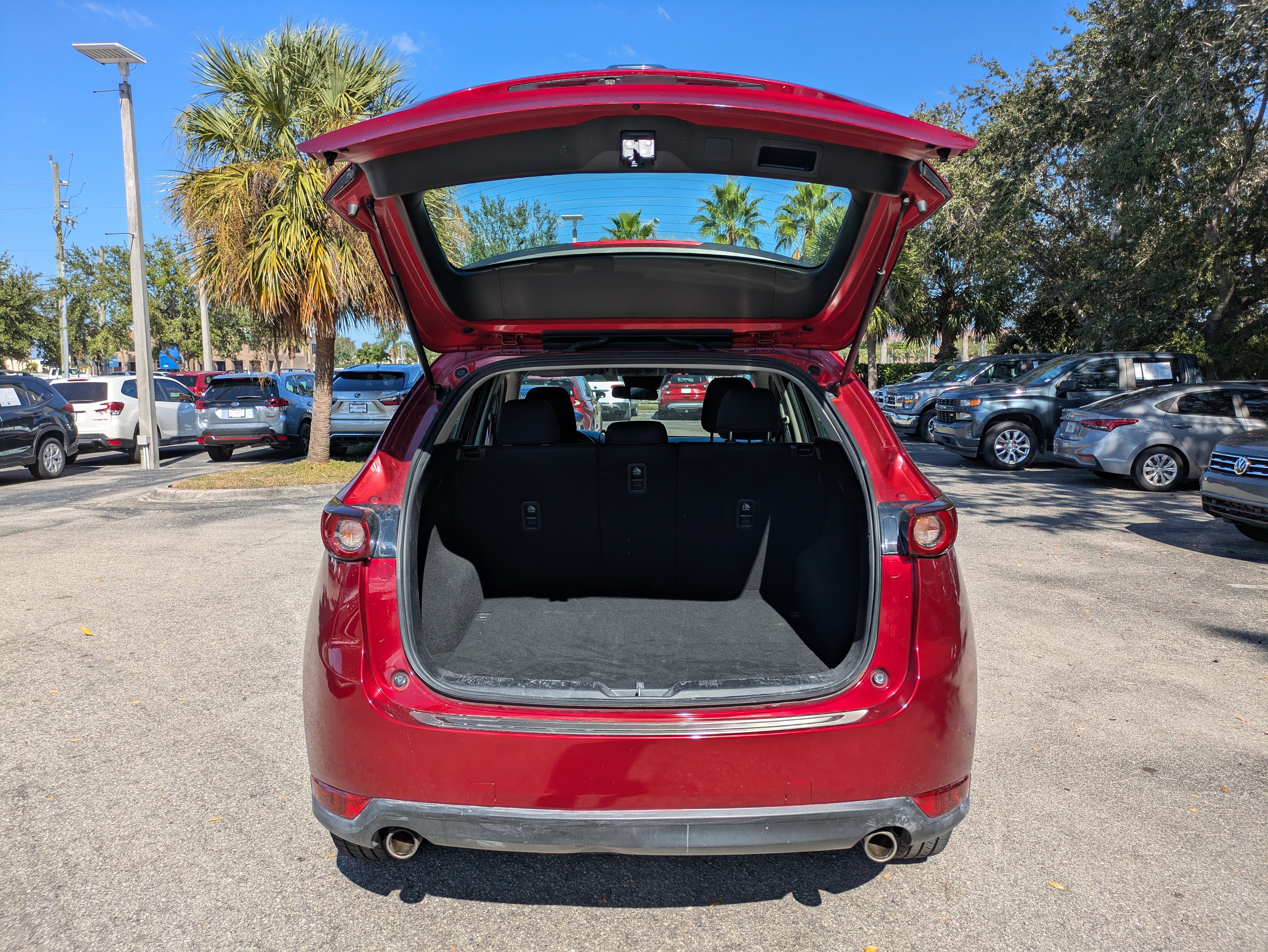 Used 2018 MAZDA CX-5 Sport image 13