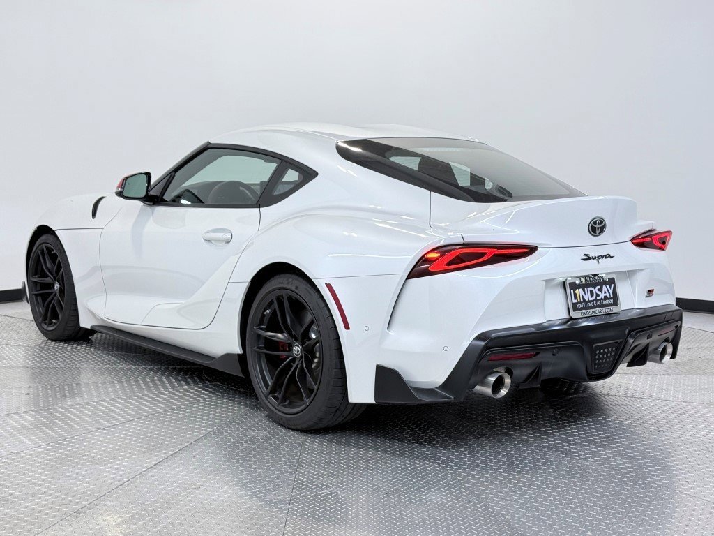 Used 2020 Toyota Supra Launch Edition w/ Driver Assist Package image 5
