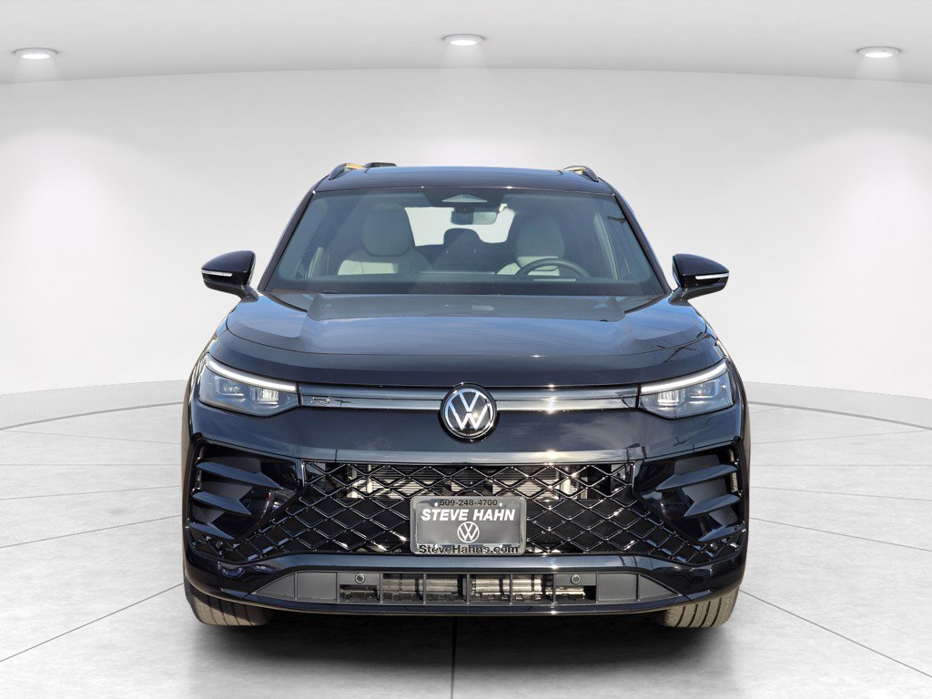 New 2026 Volkswagen Tiguan SE R-Line AWD/4WD image 8