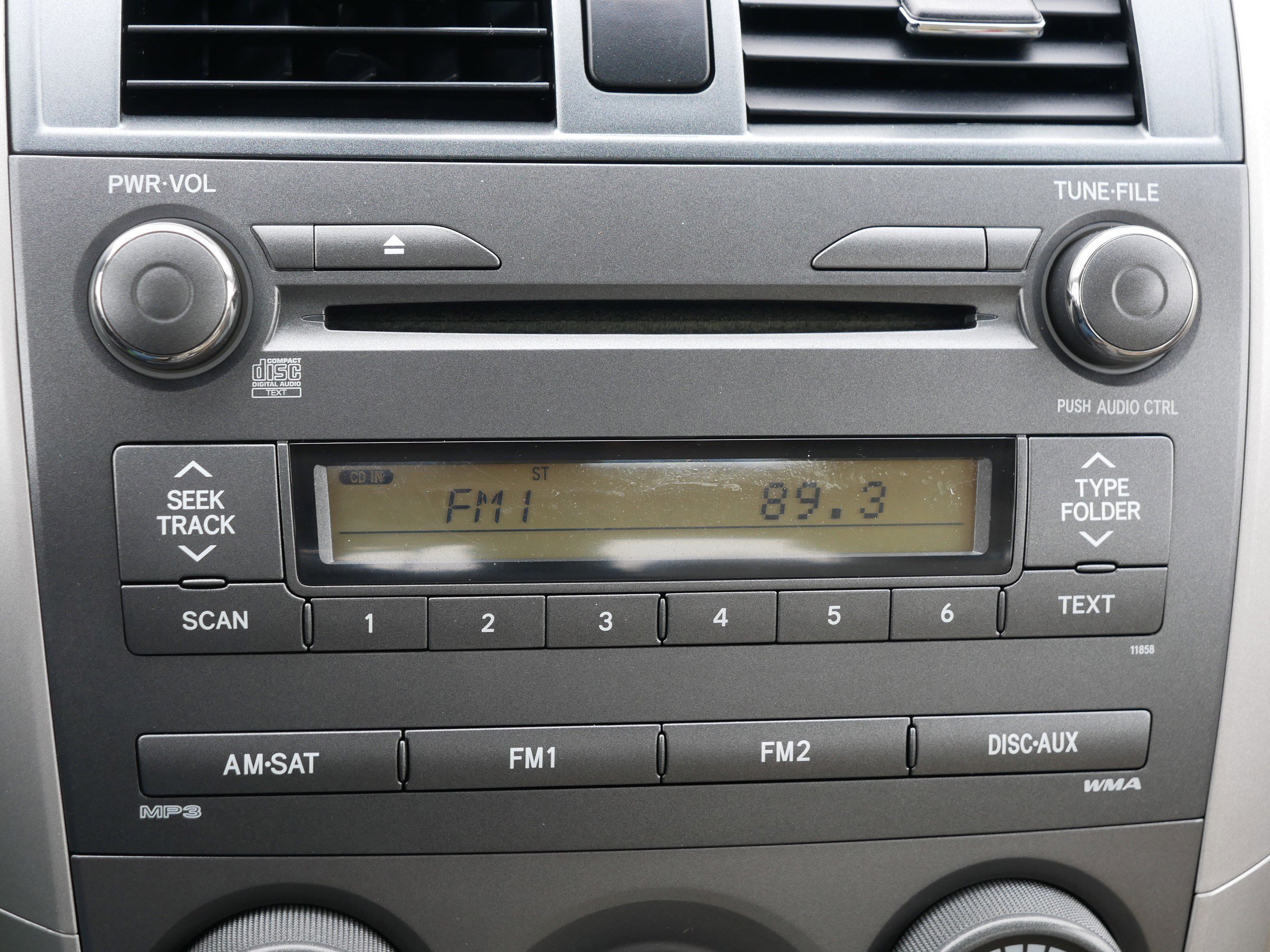 Used 2011 Toyota Corolla LE image 22