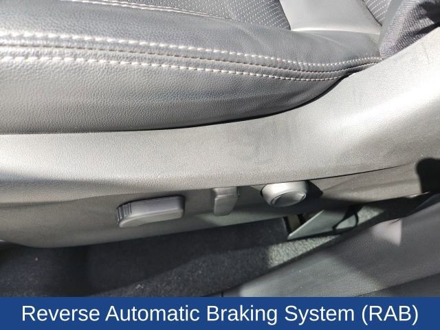 Certified 2023 Subaru Forester Limited image 31