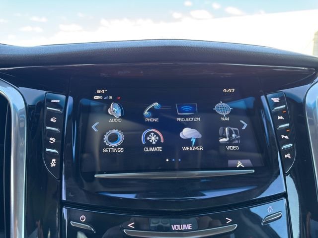Used 2019 Cadillac Escalade Premium Luxury image 17