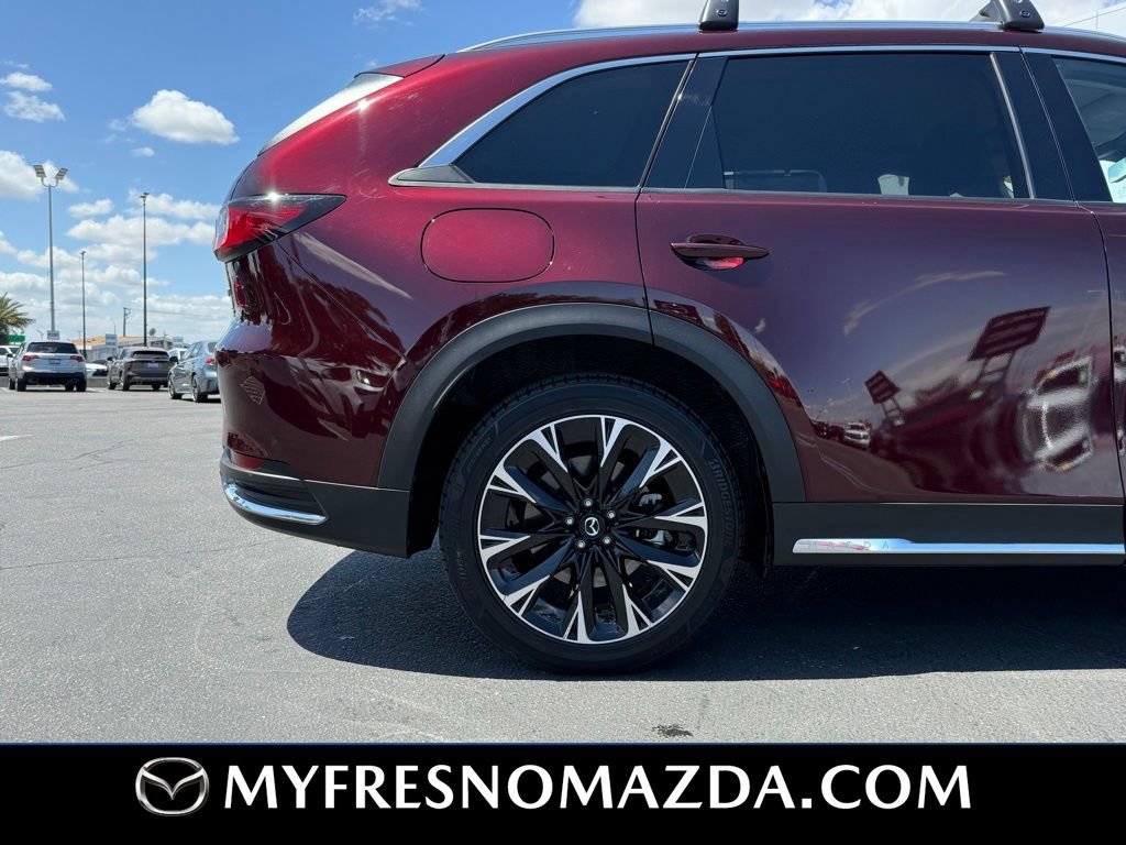 Certified 2024 MAZDA CX-90 Plug-In Hybrid w/ Premium Pkg AWD/4WD image 16