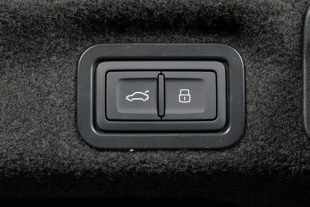 New 2026 Audi A6 Premium AWD/4WD image 32