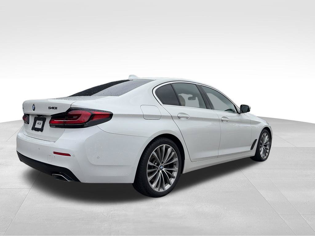 Used 2022 BMW 540i xDrive AWD/4WD image 16