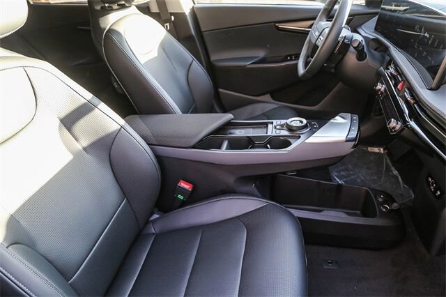 New 2025 Kia EV6 Wind image 14