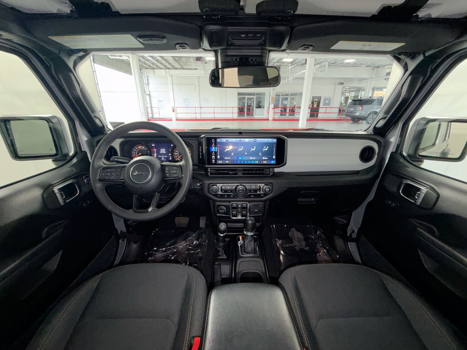 Used 2024 Jeep Wrangler Unlimited Sport AWD/4WD image 22