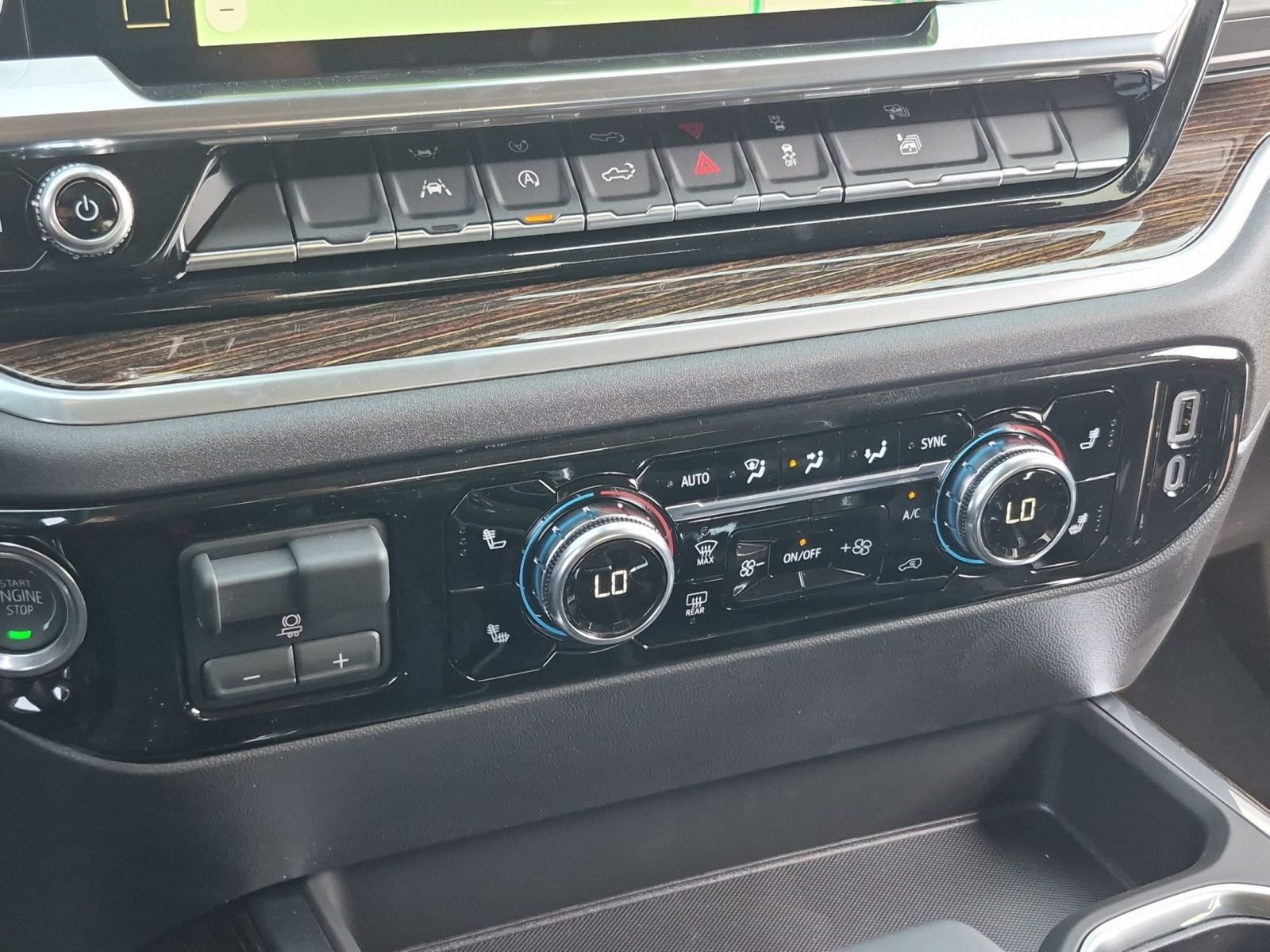 New 2026 GMC Sierra 1500 Elevation AWD/4WD image 12