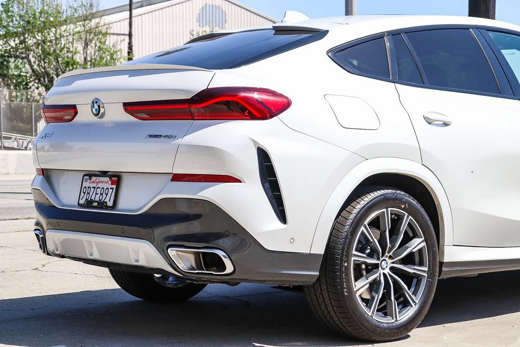 Used 2023 BMW X6 xDrive40i w/ M Sport Package AWD/4WD image 11