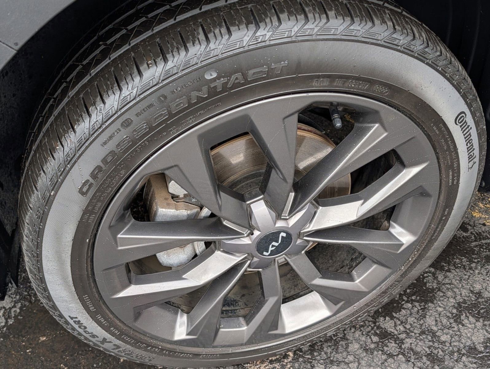 Used 2023 Kia Sorento X-Line EX image 19