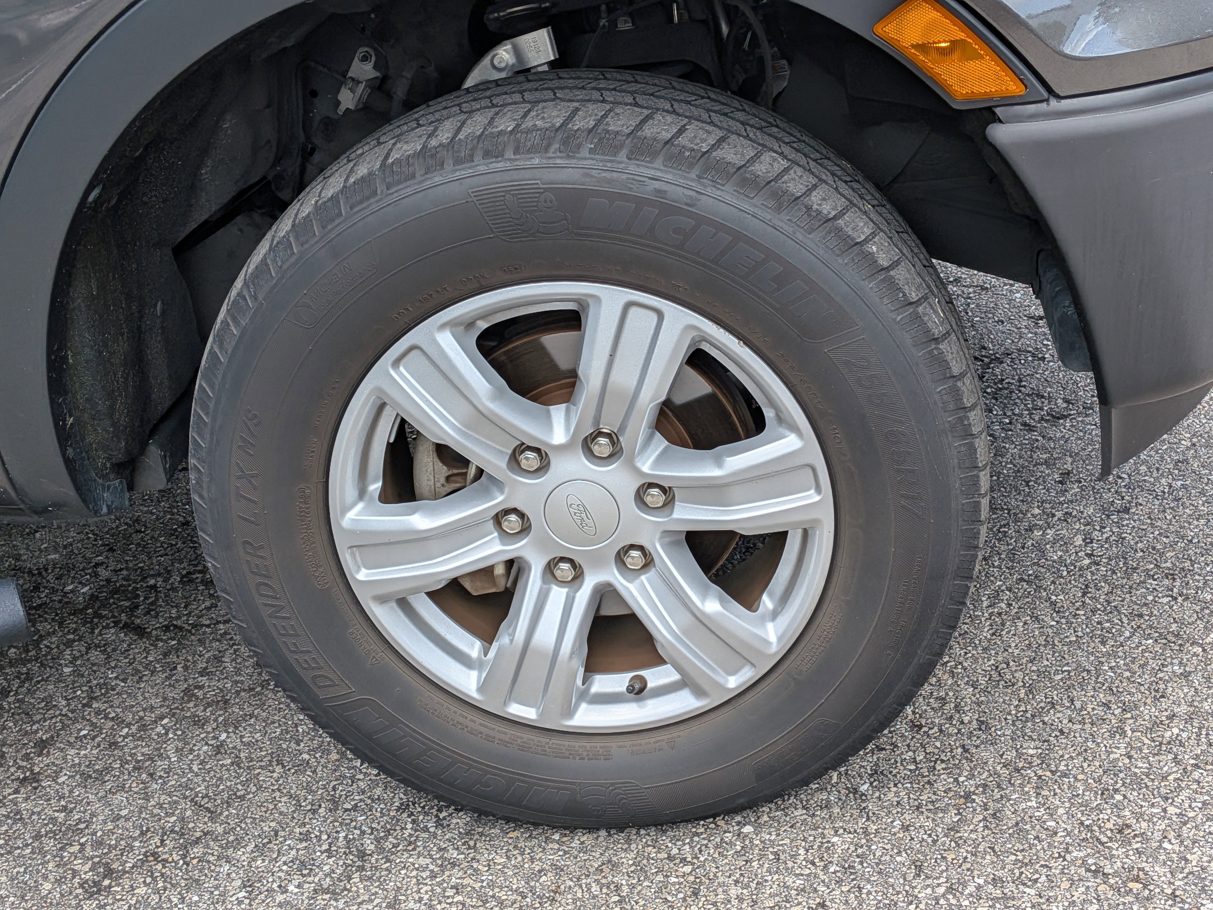 Used 2019 Ford Ranger XL w/ Equipment Group 101A Mid RWD image 11