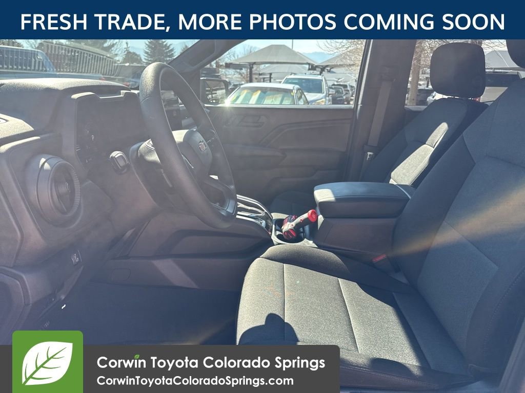 Used 2025 Chevrolet Colorado W/T w/ Advanced Trailering Package image 9