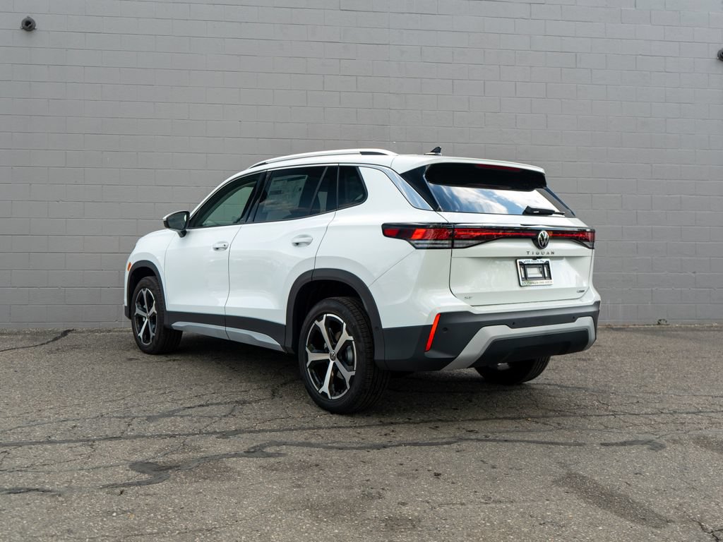 New 2026 Volkswagen Tiguan SE AWD/4WD image 4