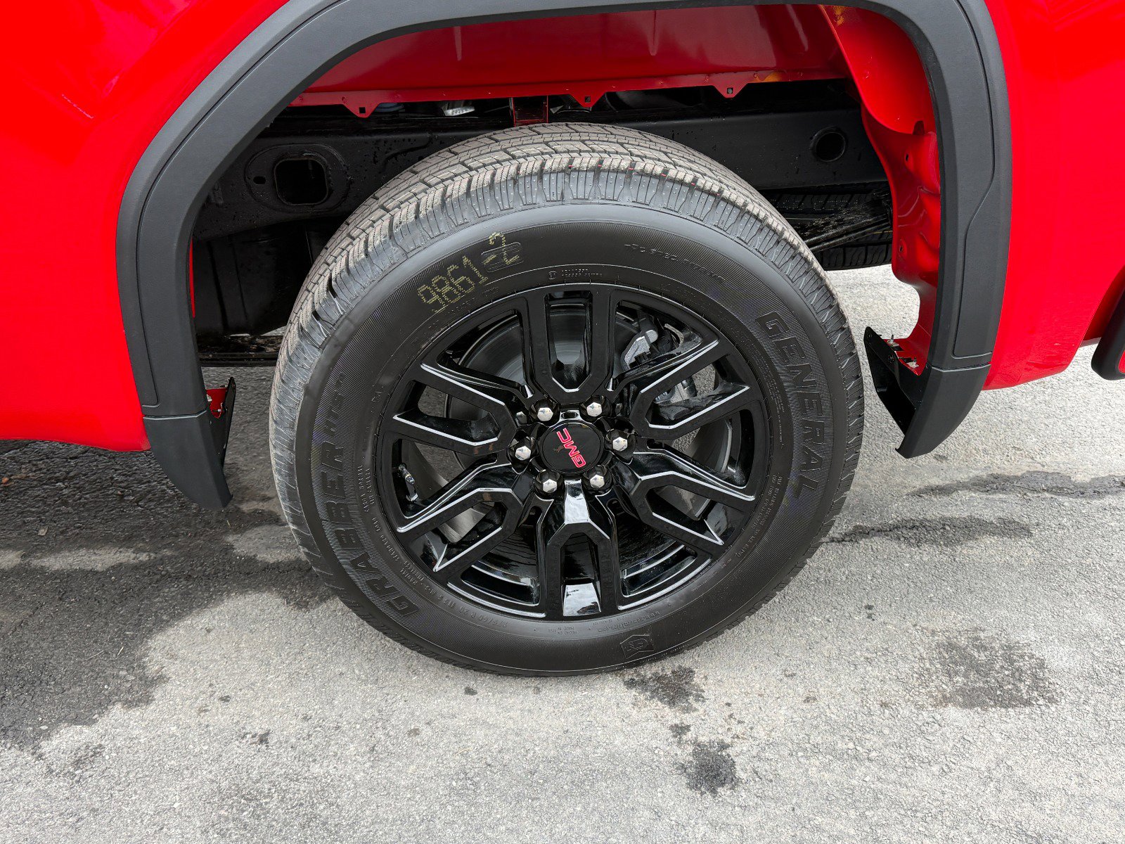 New 2026 GMC Sierra 1500 Pro w/ Graphite Edition AWD/4WD image 10