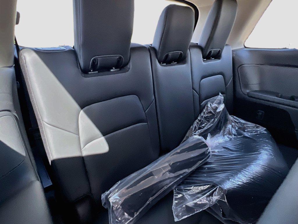 New 2026 Nissan Pathfinder SL w/ Cargo Package FWD image 25