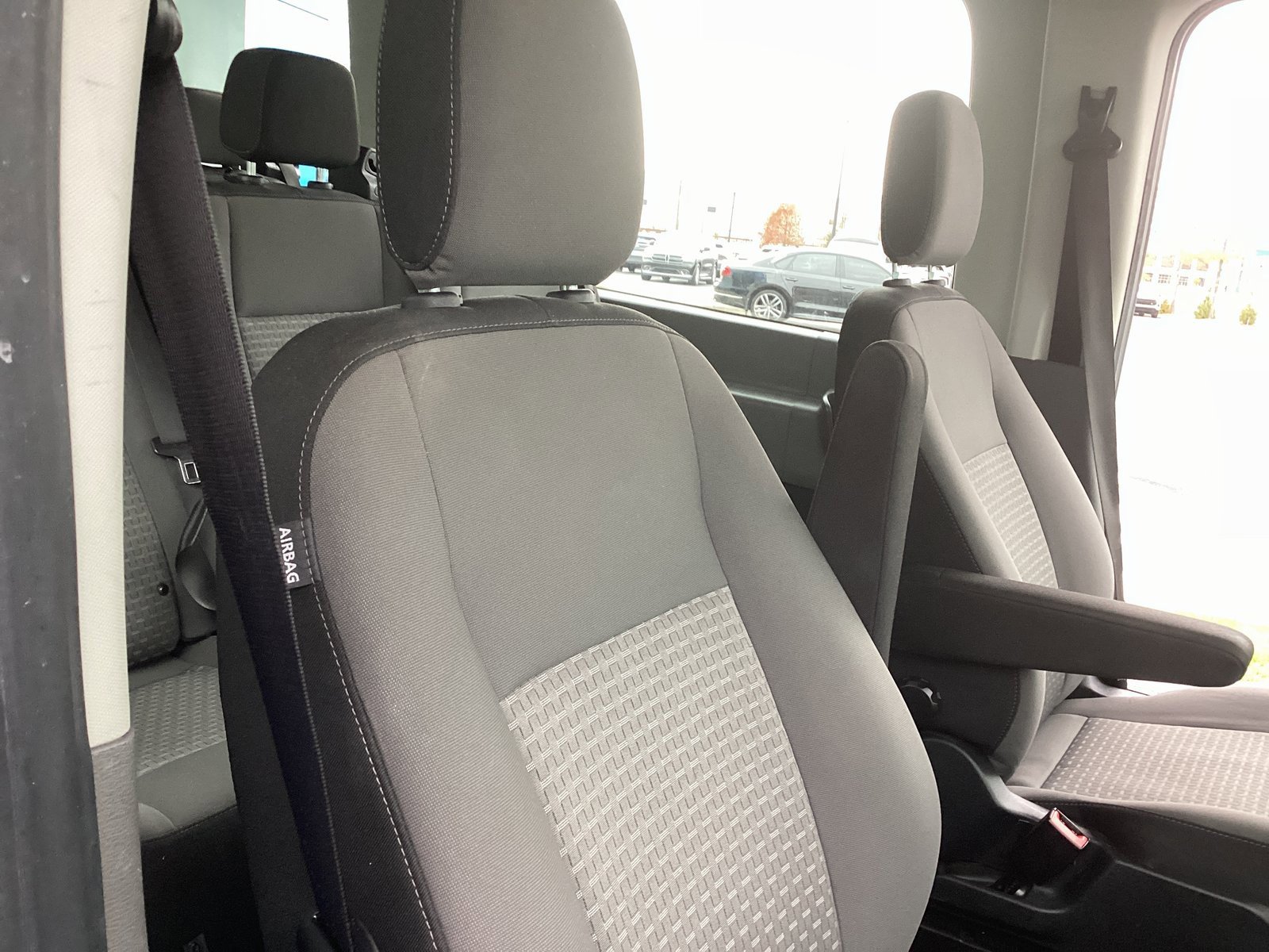 Used 2022 Ford Transit 350 XLT image 15