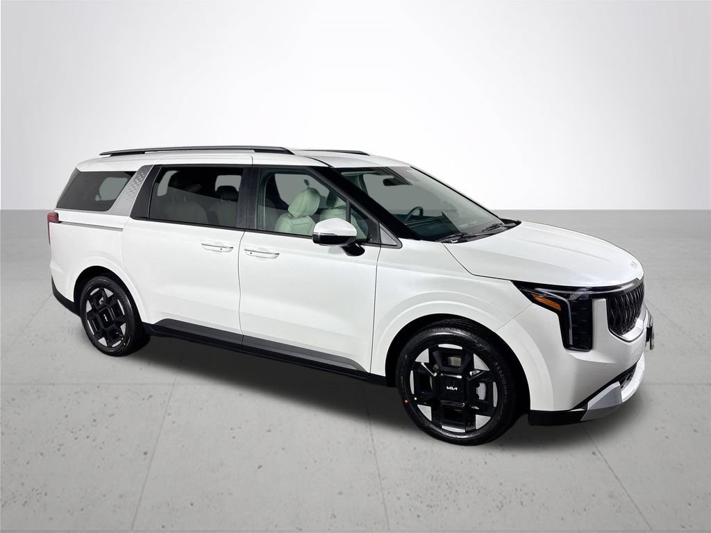 New 2026 Kia Carnival EX FWD image 4