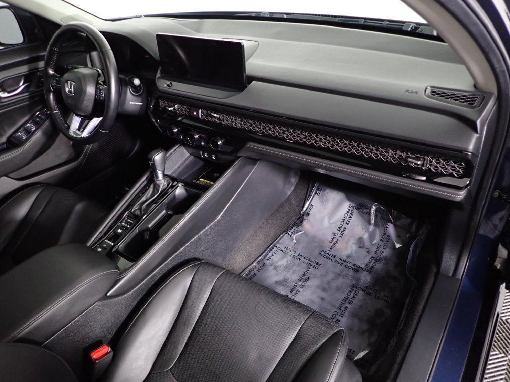 Used 2024 Honda Accord Touring image 39