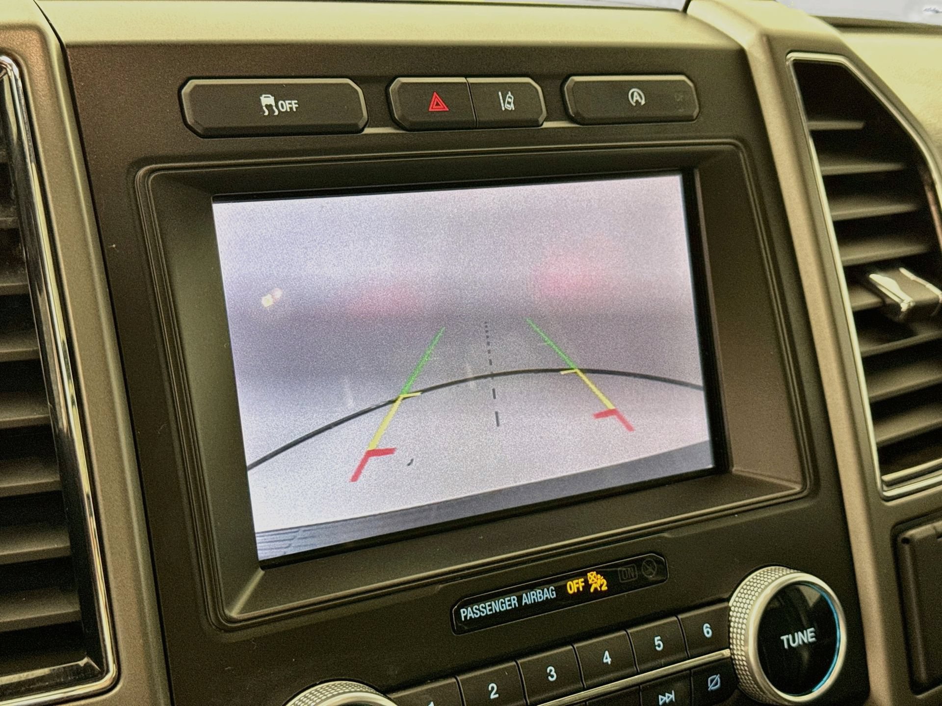 Used 2021 Ford Expedition Max XLT RWD image 14
