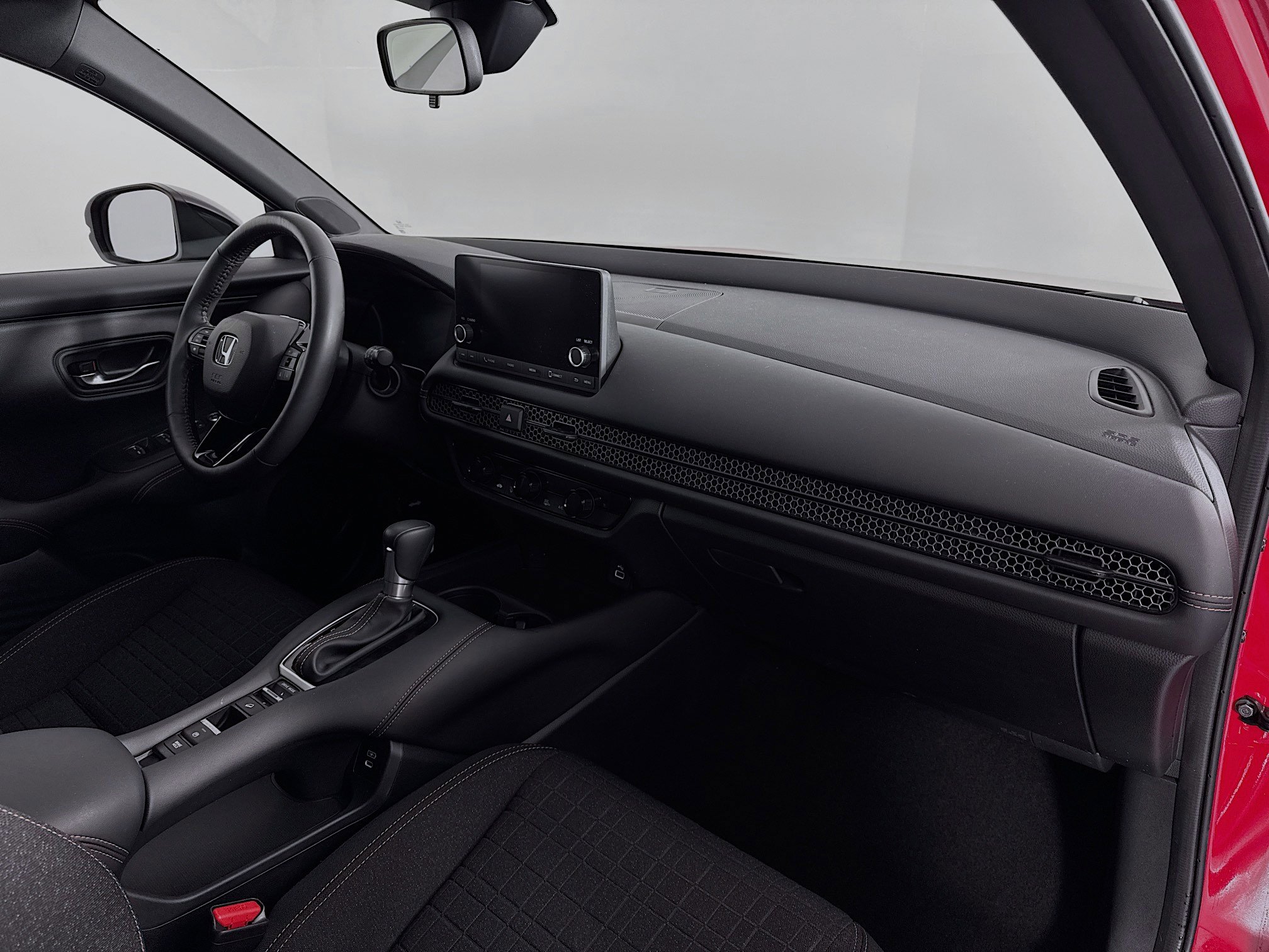 Certified 2024 Honda HR-V Sport image 27