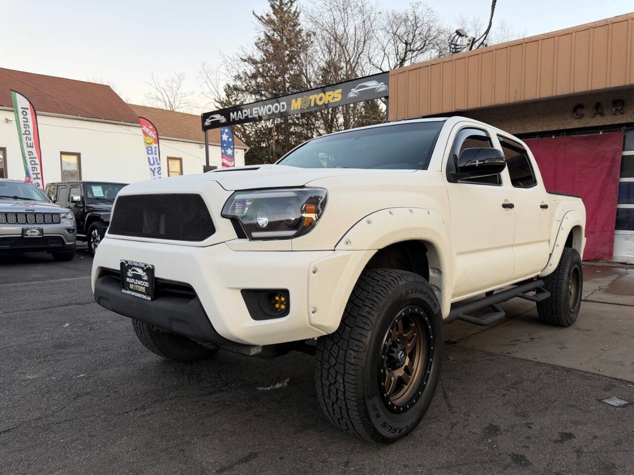 Used 2014 Toyota Tacoma 4x4 Double Cab w/ TRD Sport Package image 23