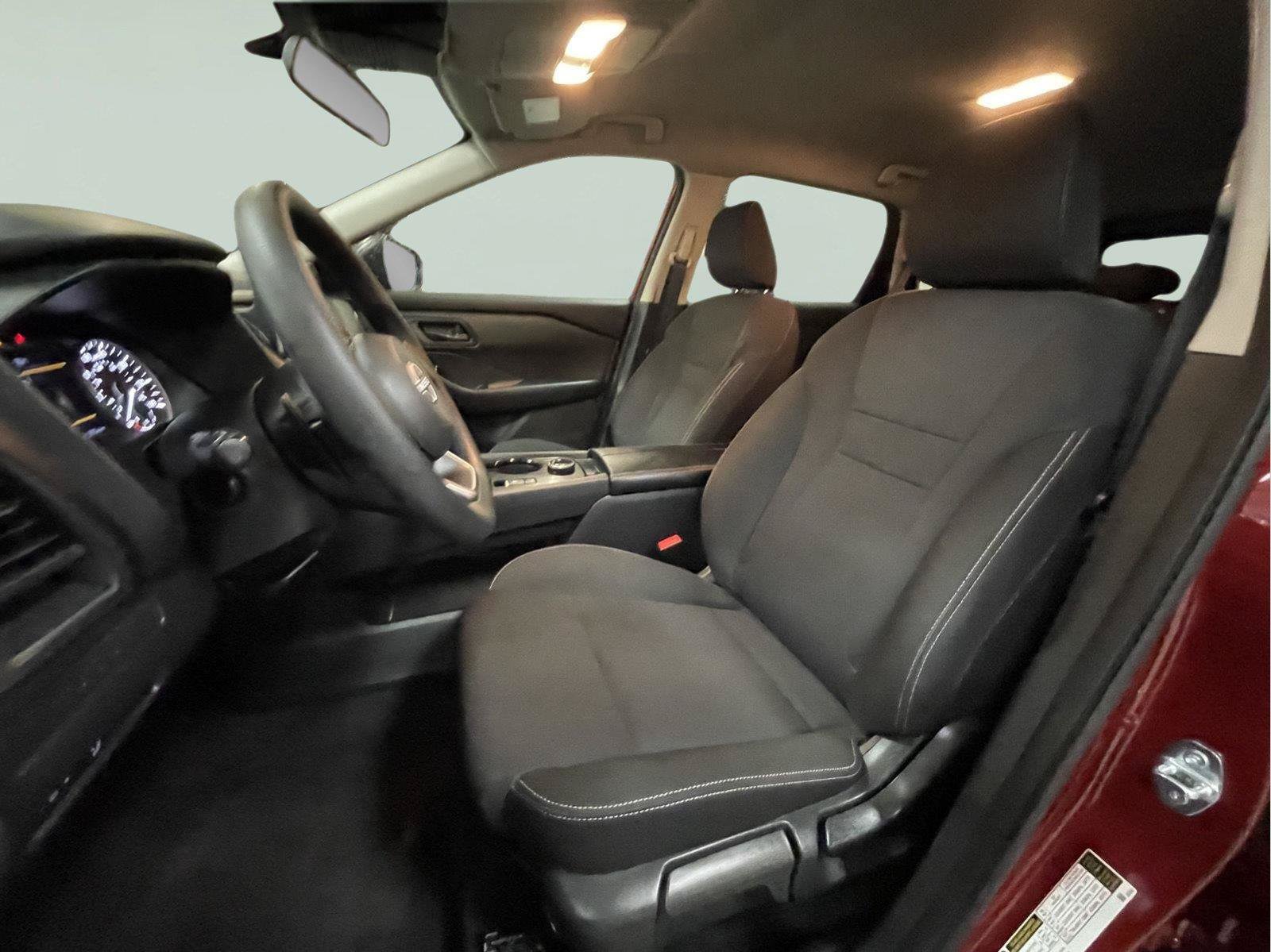 Used 2024 Nissan Rogue S AWD/4WD image 12