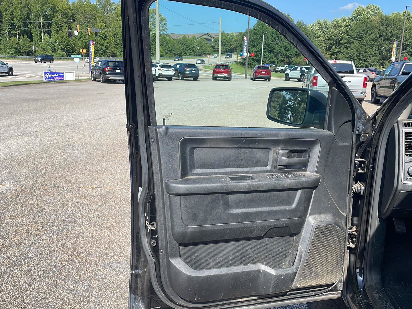Used 2022 RAM 1500 Tradesman w/ Tradesman SXT Package AWD/4WD image 7