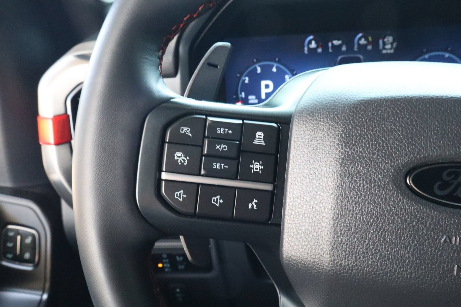 Used 2024 Ford F150 Raptor AWD/4WD image 25