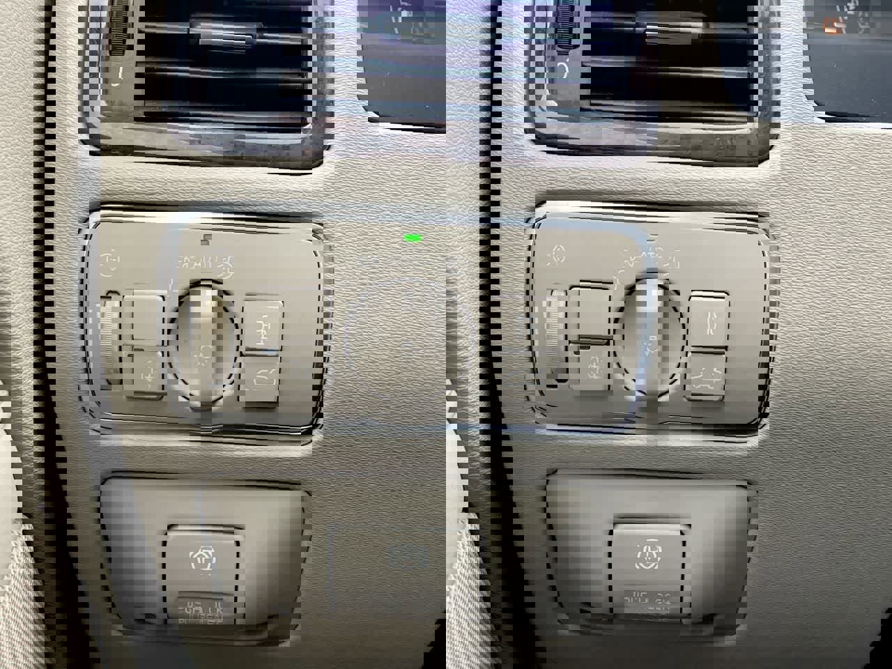 Used 2015 Volvo S80 T6 Platinum image 30