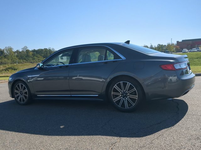 Used 2019 Lincoln Continental Reserve AWD/4WD image 7