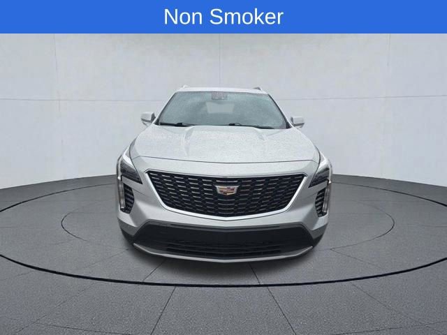 Used 2022 Cadillac XT4 Premium Luxury w/ Driver Awareness Package FWD image 9