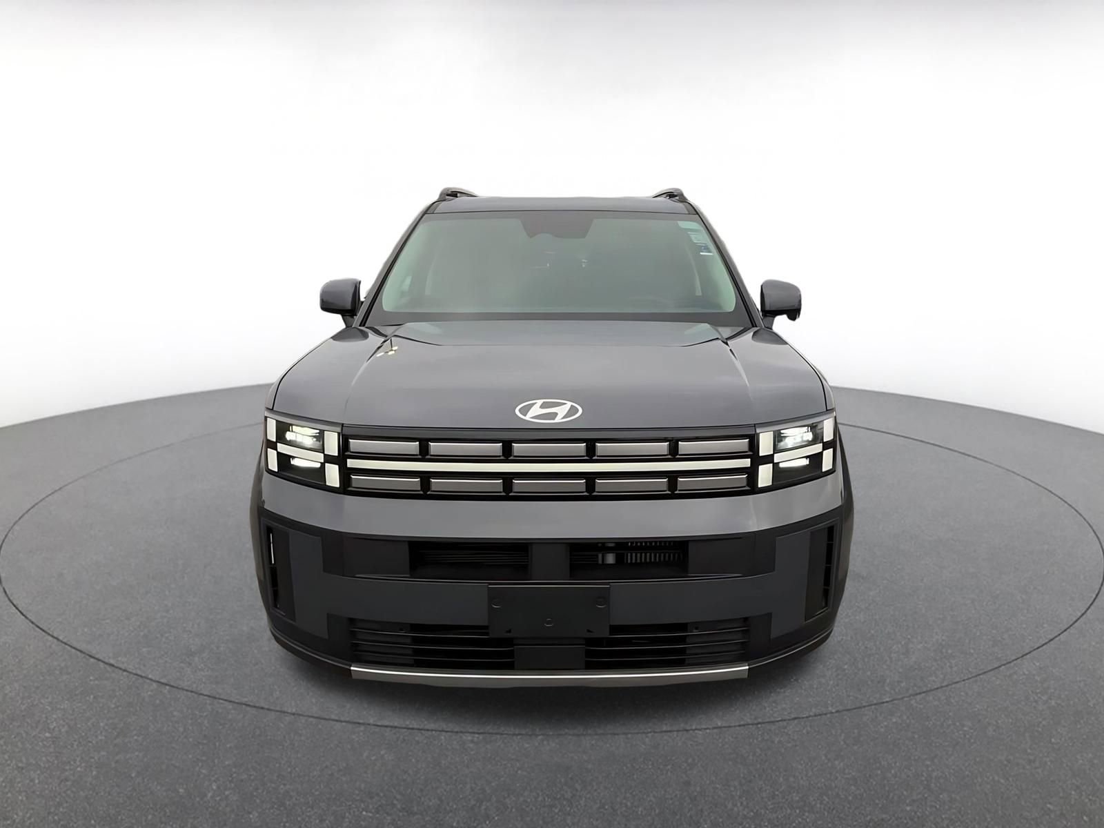 Used 2025 Hyundai Santa Fe SEL image 4