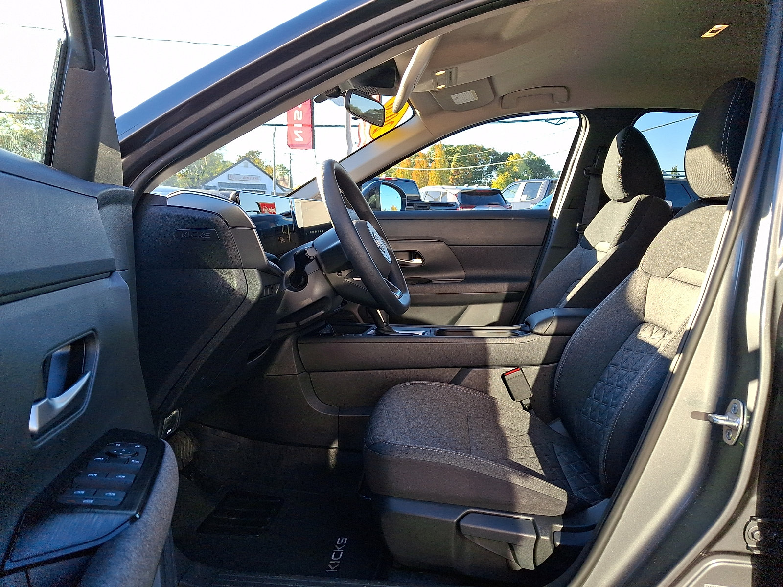 Used 2026 Nissan Kicks SV w/ Charging Package AWD/4WD image 15