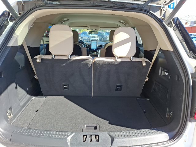 Certified 2023 Ford Explorer Limited w/ Limited Technology Package RWD image 31