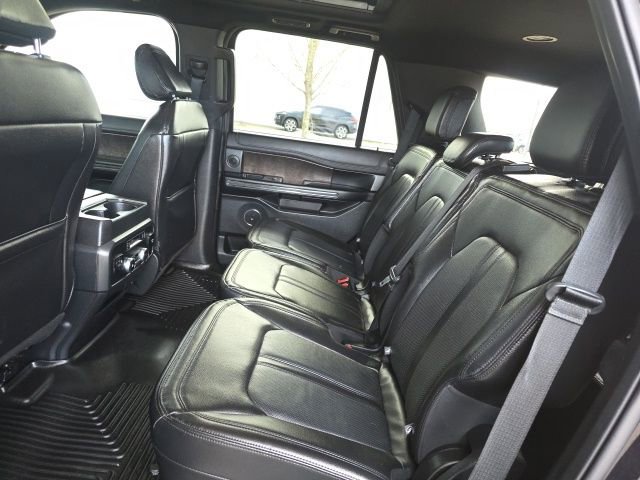 Used 2021 Ford Expedition Limited image 22