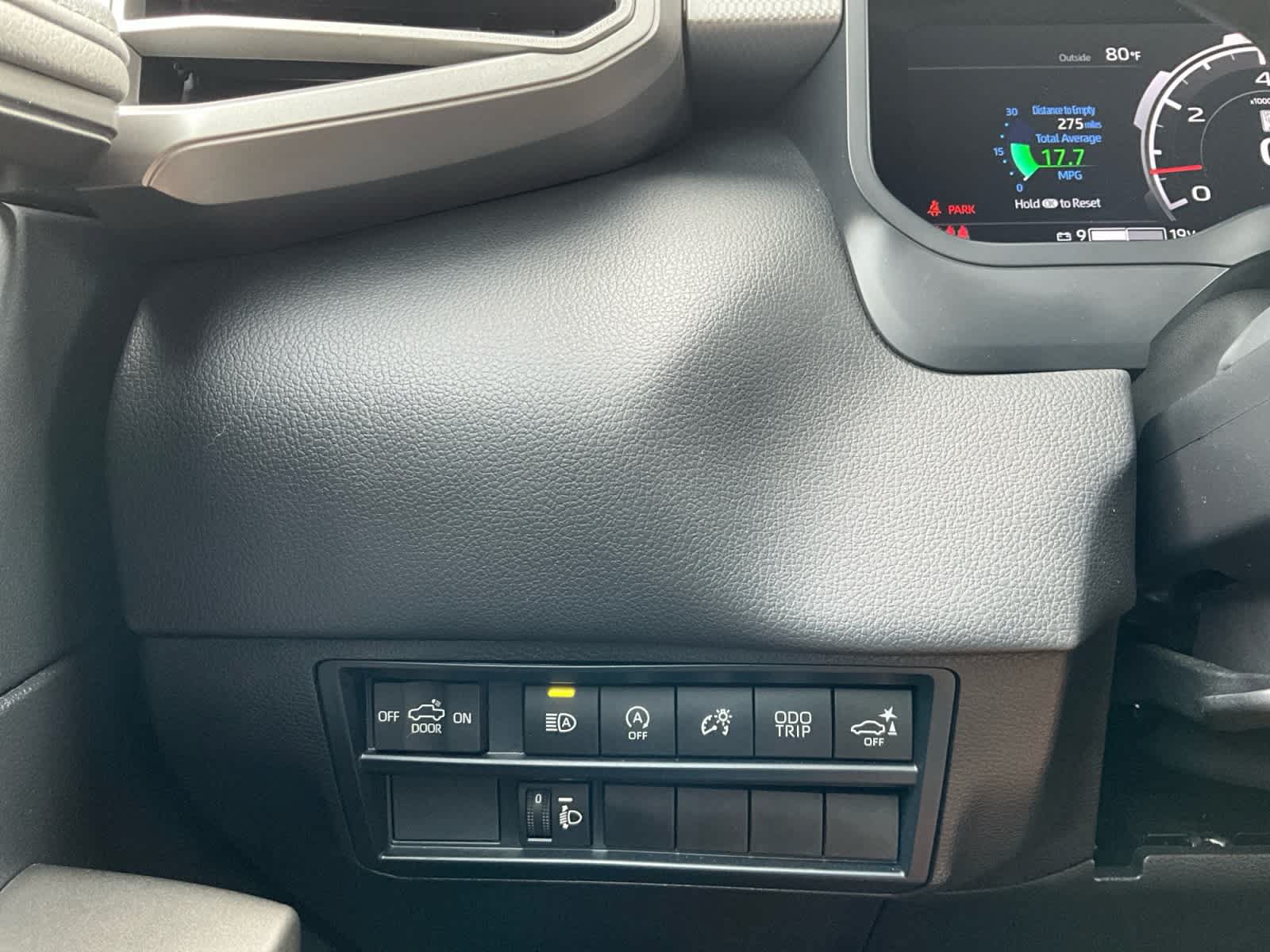 Used 2025 Toyota Tundra Limited AWD/4WD image 20